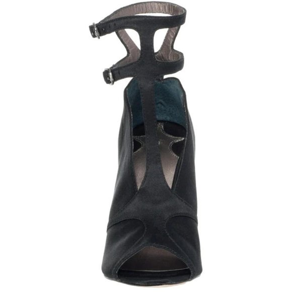 NWT/NIB - Leon Max Pika Satin Peep Hole Ankle Strap - 8.5 - Picture 3 of 11